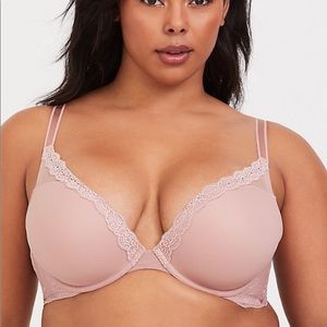 Torrid DUSTY PINK LACE & MESH PUSH-UP  BRA 44B